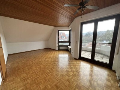 *sofort frei* 3,5-Zimmer Maisonettewohnung zur Miete
inkl. Einbauküche, Balkon und Einzelgarage