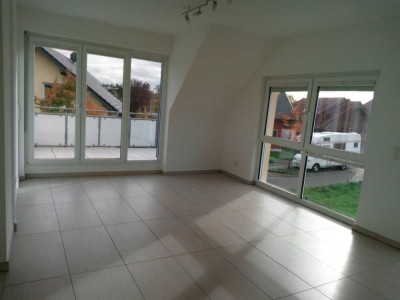 Energiesparhaus KfW 55, Komfort-Wohnung mit Gartenbenutzung, ruhige Wohnlage im Grünen