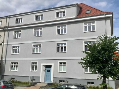 komplett modernisierte 3-Zimmer Dachgeschoss Wohnung in Neustrelitz