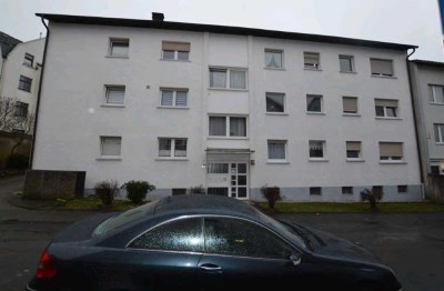 Schöne Eigentumswohnung im 2. Obergeschoss mit Loggia in zentraler Lage von 58507 Lüdenscheid