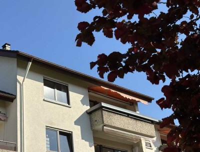 Wohnung zum Wohlfühlen!
Gepflegte 3 Zimmer ETW in Haueneberstein mit herrlicher Aussicht und TG-Ste