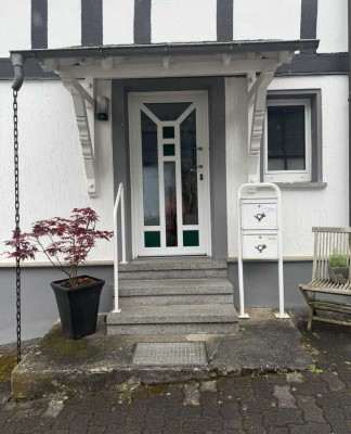 Charmante 2-Zimmer-EG-Wohnung mit separatem Eingang & gehobener Ausstattung in Wilnsdorf Rudersdorf