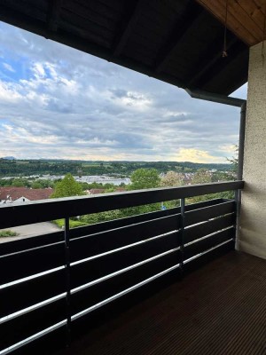 4 Zimmer Wohnung mit Einbauküche und Blick auf die Teck in Reichenbach