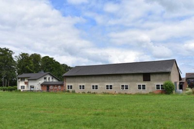 Tolle Resthofstelle mit Stallungen und 1,3ha Land am Hof