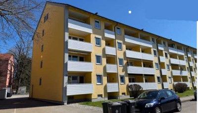 helle gut geschnittene 2-Zimmer Wohnung mit Balkon in Kaufbeuren (Haken)