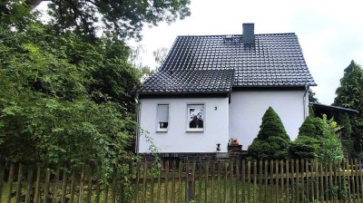 Einfamilienhaus mit idyllischem Garten