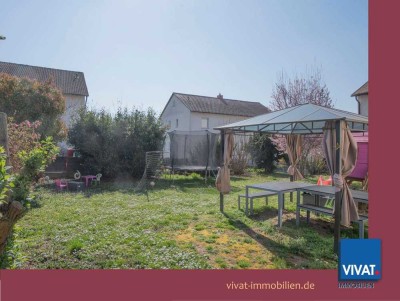 Anbau- und Aufstockungsoptionen! Wohnhaus mit 2 WE in besonders schöner Wohnlage