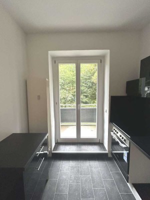 Für Sie saniert: 2-Raum-Traum mit neuem Balkon im Lutherviertel