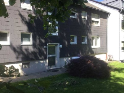 Komm in den Süden: 1 Zimmer + große Wohnküche in grüner, friedlicher Wohnlage