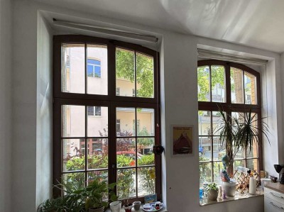 ++ Hochwertige Terrassenwohnung (eigener Gartenanteil//HINTERHAUS) in bester Lage ++