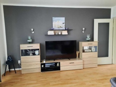 Bad Godesberg-Friesd. schöne, WG-geignete, auf Wunsch teilmöbl. Wohnung, 3,5 - 4 Zi., Balkon