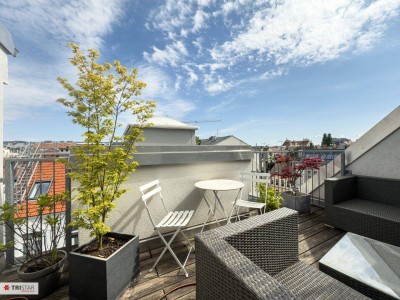 NEU:::STYLISCH UND MODERN - Penthouse mit Terrasse und Lift bis in die Wohnung – Komplett saniertes Haus, ruhige Lage und hochwertige Ausstattung:::