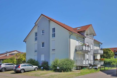 Großzügige 4-Zimmer-Dachgeschosswohnung mit Klimaanlage und sonniger Loggia