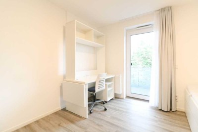 Elegante, möblierte Stadtwohnung mit Balkon und moderner Einbauküche