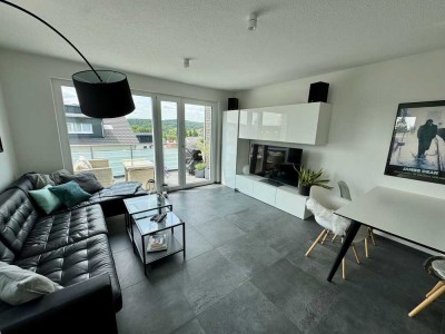 Moderne 2-Zi-Wohnung mit traumhafter Aussicht vom Südbalkon, EBK, Aufzug, Carport - PROVISIONSFREI