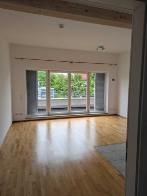 helle,  sehr gepflegte 1-Zimmer-Wohnung, südwestlage in ruhiger Wohngegend in Landsberg am Lech