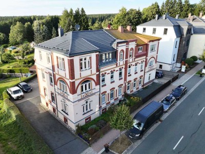 Ihr neues Zuhause: 3 Zimmer, Einbauküche & Familienkomfort in Schöneck