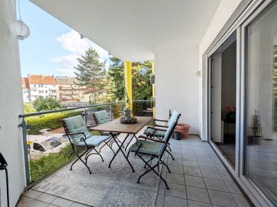 4-Zi.-Wohnung mit großem Balkon, Blick ins Grüne und Tiefgarage