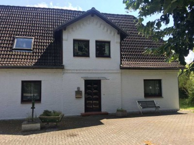 5-Zimmer Maisonette Wohnung mit großer Terasse und Garten