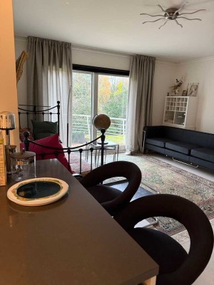 Exklusive möblierte 2,5-Zimmer Maisonette-Wohnung mit 2 Balkons in Berlin-Grunewald