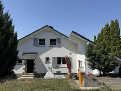 Ihr Einfamilienhaus mit schönem, sonnigen Grundstück!