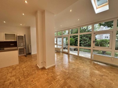 Frankfurt Nordend: Erdgeschosswohnung mit großem Garten & Stellplatz