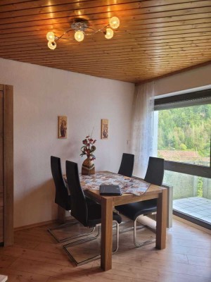 Schöne 1 Zimmer Wohnung mit EBK und Balkon in Schönmünzach