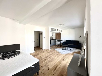 Möbliertes1-Zimmer-Appartement mit Balkon und Aufzug in KO-Pfaffendorf zu vermieten!
Ab 01.1