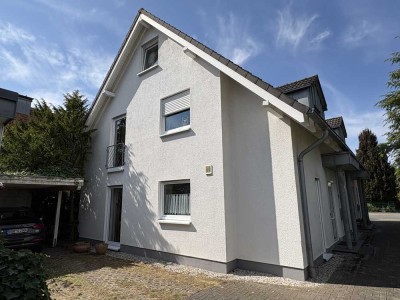Eine tolle bessere Hälfte für die Familie:  Gepfl.  DHH in ruhiger und doch zentraler Lage