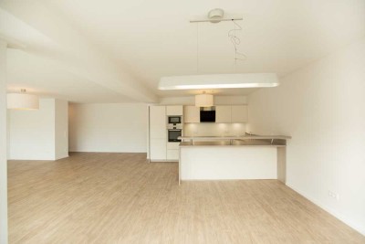 Exklusive 3-Zi.-Wohnung mit Einbauküche und Bergpanorama in bester Lage von Garmisch-Partenkirchen