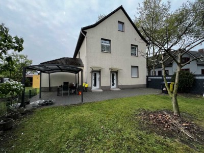 Geräumige Doppelhaushälfte mit viel Platz und Potential in Bottrop-Batenbrock zu verkaufen