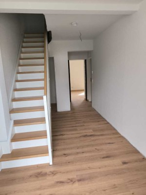 Erstbezug nach Kernsanierung, 83 qm Wohnung in historischem Fachwerkhaus in Lehre
