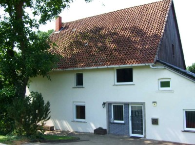 Geräumiges, günstiges 9-Zimmer-Mehrfamilienhaus in Extertal, in ländlicher Lage