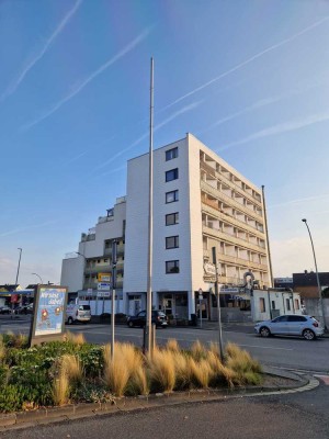 Renovierte 2-Zimmer-Wohnung mit Balkon in Mönchengladbach - Lürrip