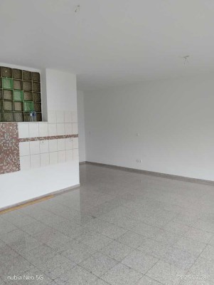 Schöne 2,5-Zimmer-Wohnung mit Balkon in Krefeld