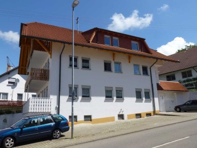 Lichtdurchflutete 4-Zimmer-Dachgeschosswohnung mit Balkon und Ausblick
