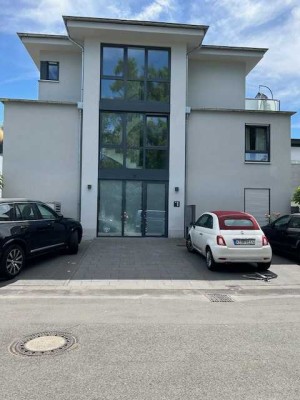 Direkt vom Eigentümer! Schöne Etagenwohnung mit Balkon in Junkersdorf