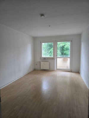 Klein, fein, mein... Singlewohnung mit Einbauküche und Balkon!