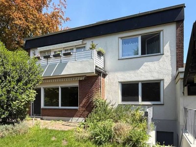 Provisionsfrei* Mehrfamilienhaus, 4 WE in Top Lage, EG 93 qm mit Garten u. Garage frei