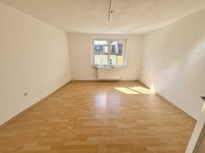 Bezugsfreie 2-Zimmer-Wohnung mitten in Adlershof