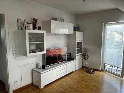 Tolle moderne 2 Zimmer Wohnung, 50m2, mit Balkon und Stellplatz in 85077 Manching (Airbus)