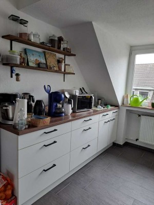 Stilvolle 3-Raum-DG-Wohnung in Essen-Rüttenscheid