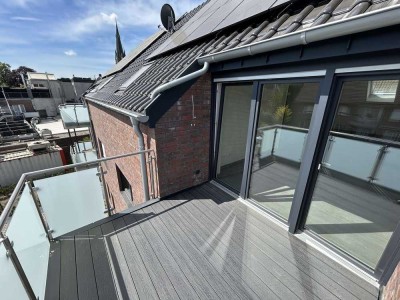 Moderne Dachgeschosswohnung in Rhede mit Balkon