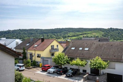 *Einfamilienhaus in bester Lage mit Einliegerwohnung*