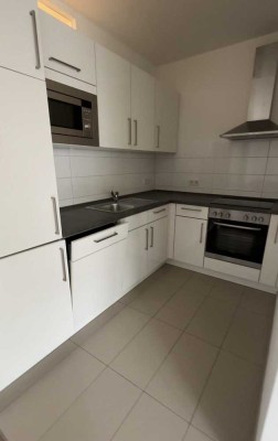 Geschmackvolle 1,5-Raum-Wohnung mit geh. Innenausstattung mit EBK