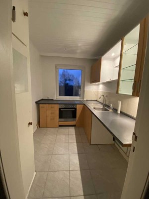 drei Zimmerwohnung im 3.OG mit Einbauküche und Balkon