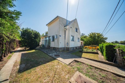 WOHNEN &amp; ENTSPANNEN AUF EIGENGRUND – EINFAMILIENHAUS MIT CHARME, GARTEN &amp; WELLNESS