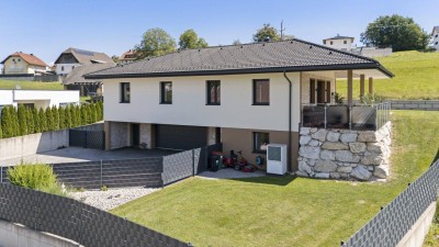 Moderner, großzügiger Wohnkomfort auf 165m² über der Klagenfurter Nebelgrenze!