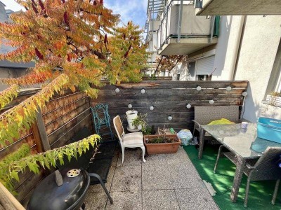 Sonniger Garten, lichtdurchflutete Räume  einfach liebenswert