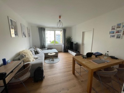 Renovierte 2,5-Zimmer-Wohnung mit Einbauküche in Salzburg